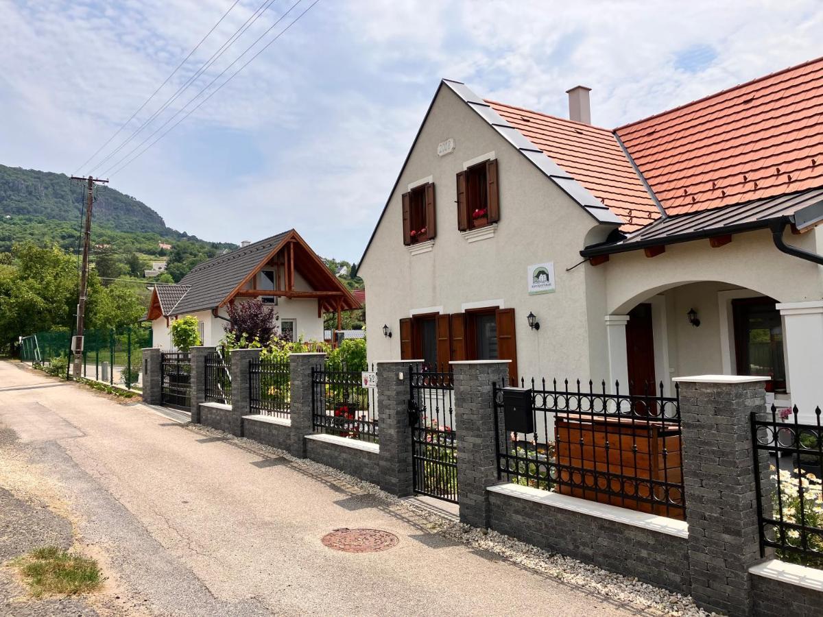 Annapartman Badacsonytordemic Bagian luar foto